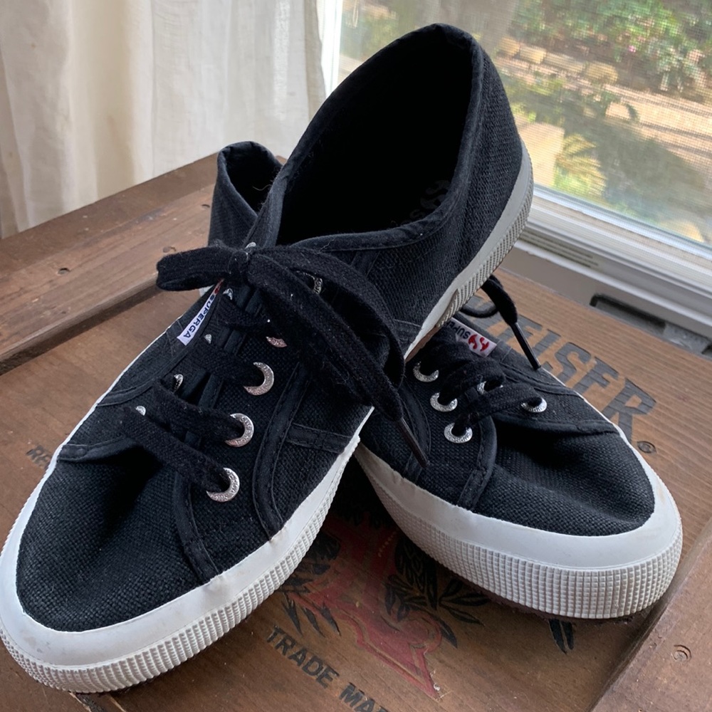 Superga Women's 2750 Cotu Classic Sneaker